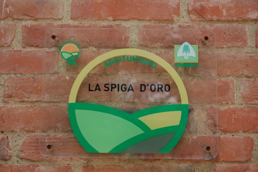 Penzion La Spiga D'Oro Pozzo  Exteriér fotografie